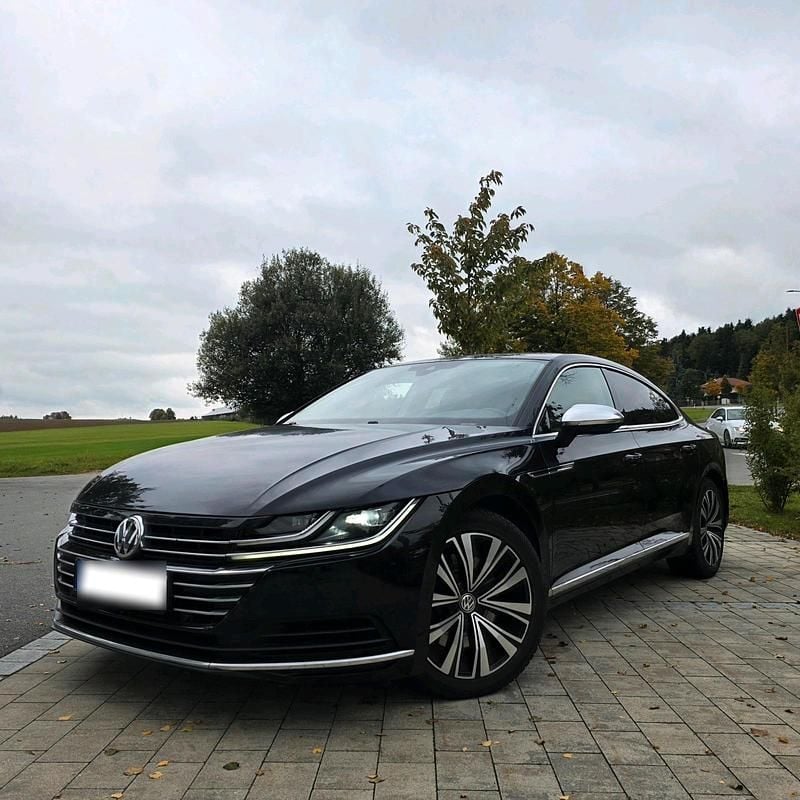 Gebraucht VW Arteon Elegance 239 PS (175 kW) 2017 Schwarz Kleinwagen