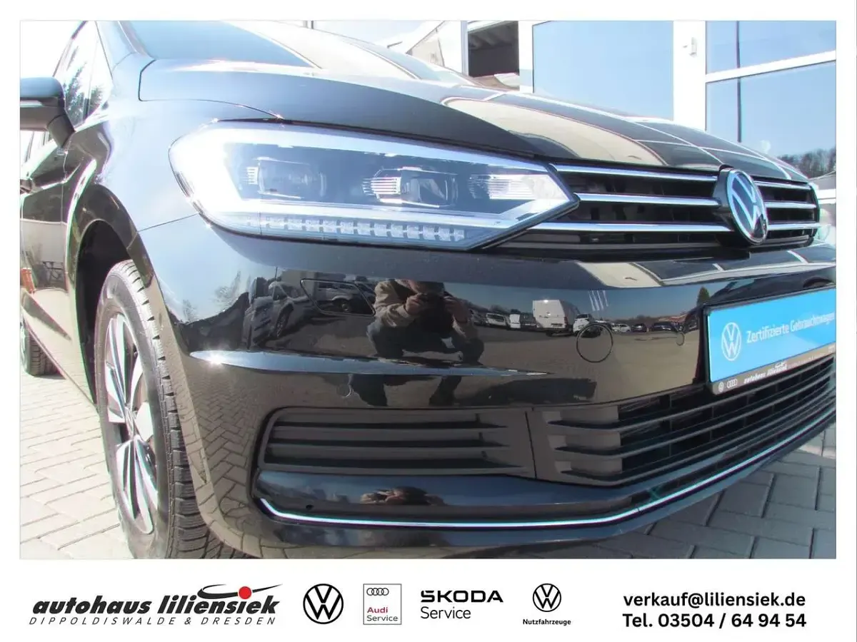 Gebraucht VW Touran Goal 150 PS (110 kW) 2025 Schwarz Van / Kleinbus