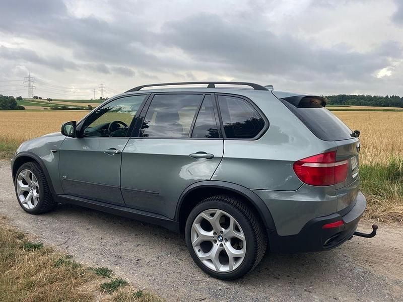 Silber Gebraucht 2008 BMW X5 Sport Line SUV | 10.448 € (Fairer Preis) - Bild 1/4