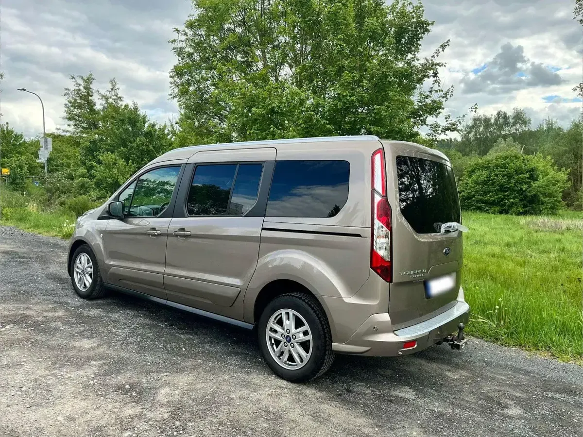 Gebraucht Ford Tourneo Connect Titanium 120 PS (88 kW) 2019 Beige Van / Kleinbus