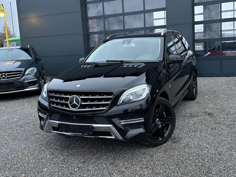 Gebraucht Mercedes ML500 AMG 408 PS (300 kW) 2013 Obsidianschwarz  metalliclack SUV