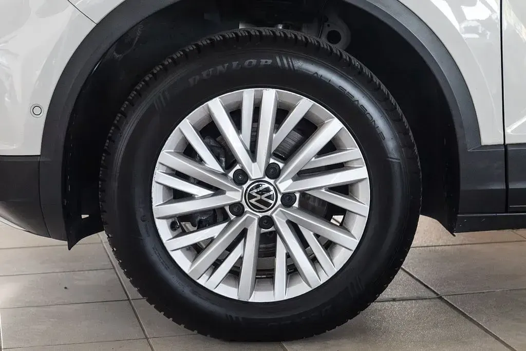 Gebraucht VW T-Roc Life 110 PS (80 kW) 2022 Grau SUV
