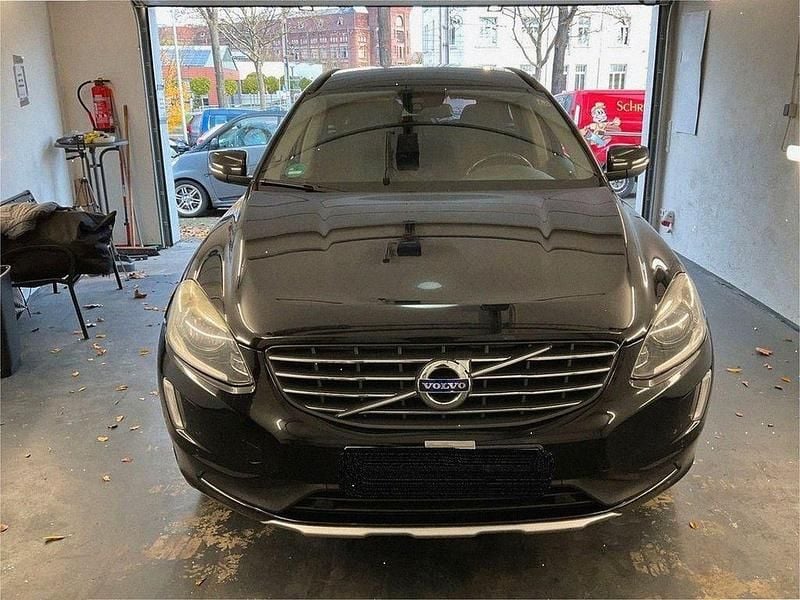 Schwarz Gebraucht 2014 Volvo XC60 Kinetic SUV | 11.600 € (Guter Preis) - Bild 1/4