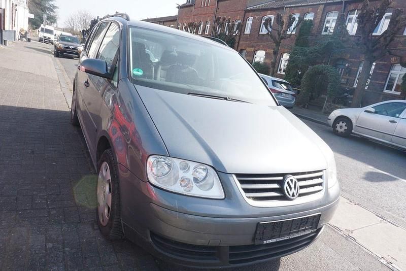 Gebraucht VW Touran Trendline 105 PS (77 kW) 2004 Grau Van / Kleinbus