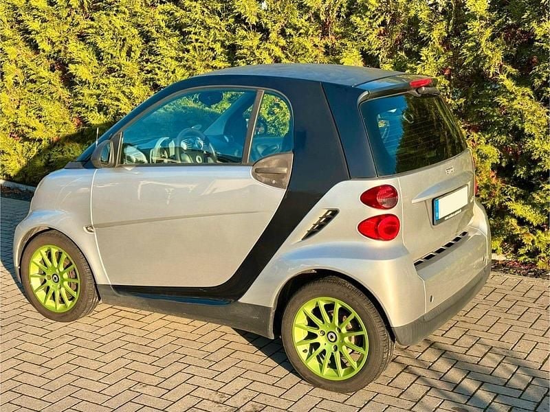 Gebraucht Smart ForTwo Coupé 71 PS (52 kW) 2009 Grau Coupé