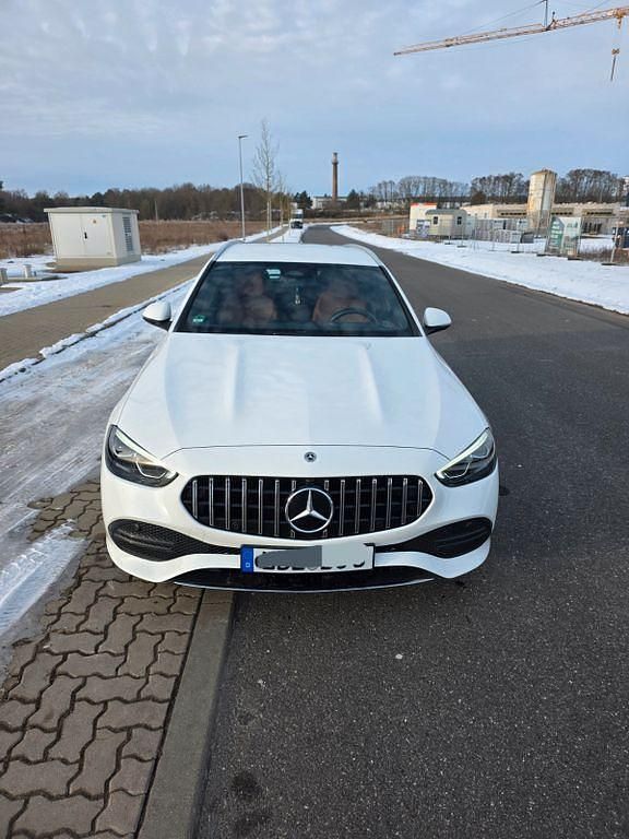 Gebraucht Mercedes B220 200 PS (147 kW) 2021 Weiß Van / Kleinbus