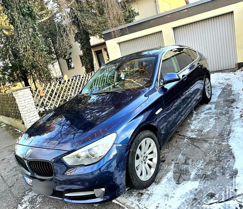 Blau Gebraucht 2012 BMW 530 Gran Turismo SUV | 7.900 € (Superpreis) - Bild 1/4