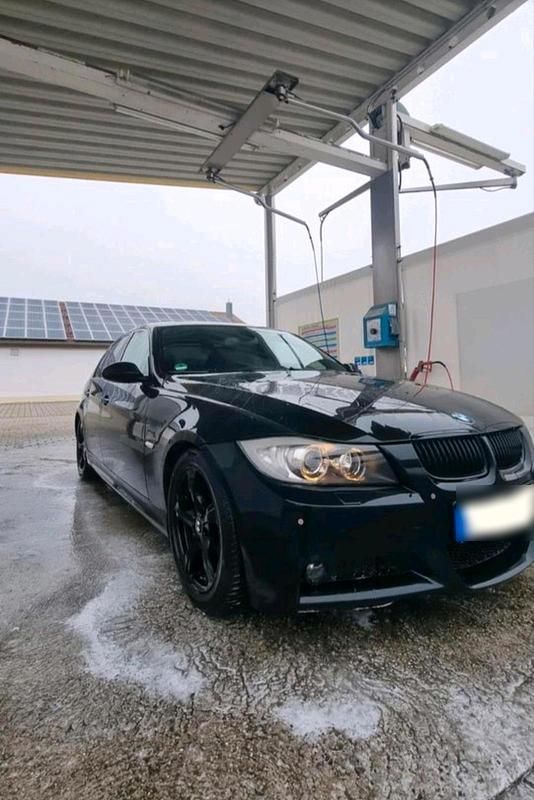 Gebraucht BMW 325 218 PS (160 kW) 2006 Schwarz Limousine