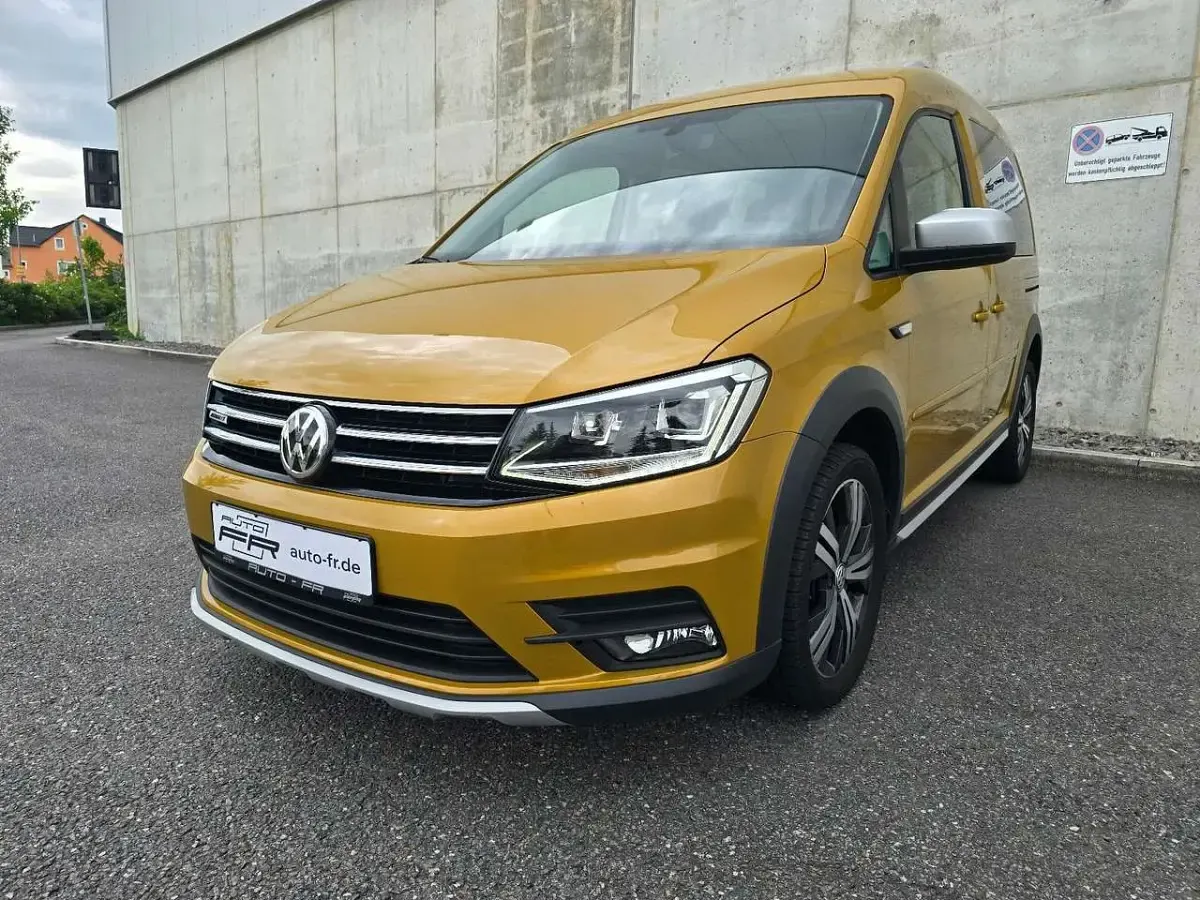Gebraucht VW Caddy 150 PS (110 kW) 2017 Gold Van / Kleinbus