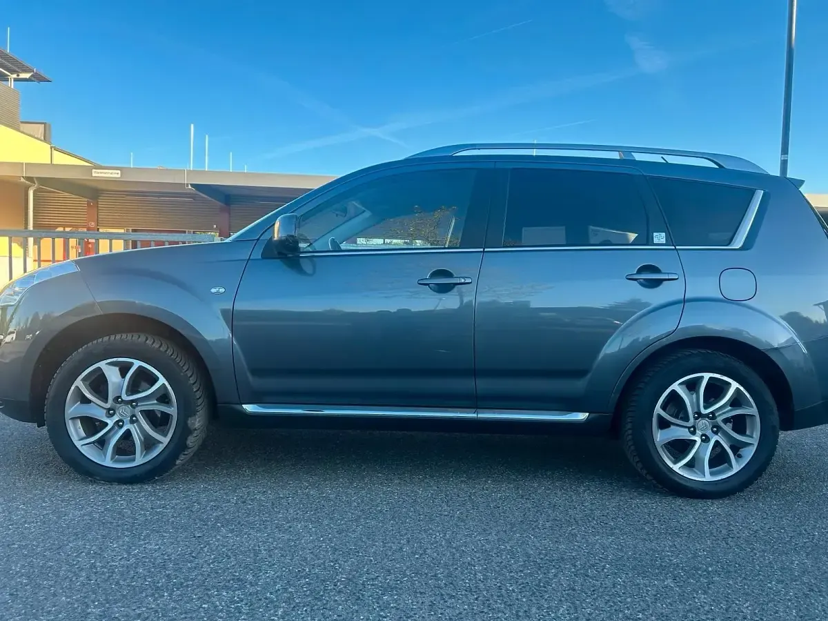 Gebraucht Citroën C-Crosser 156 PS (114 kW) 2008 Silber SUV