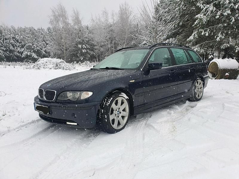 Gebraucht BMW 330 204 PS (150 kW) 2004 Blau Kombi