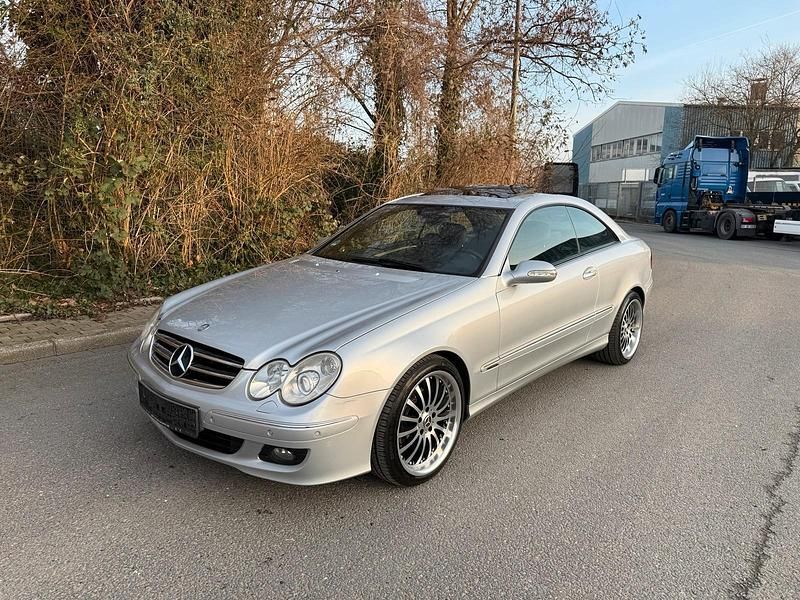 Gebraucht Mercedes CLK200 163 PS (119 kW) 2006 Silber Coupé