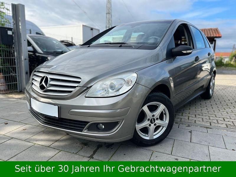 Grau Gebraucht 2008 Mercedes B170 Van / Kleinbus | 2.999 € (Guter Preis) - Bild 1/4