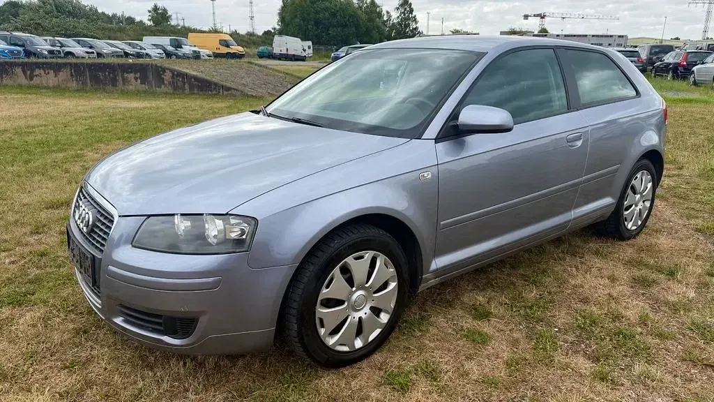 Gebraucht Audi A3 Attraction 102 PS (75 kW) 2007 Silber Kleinwagen
