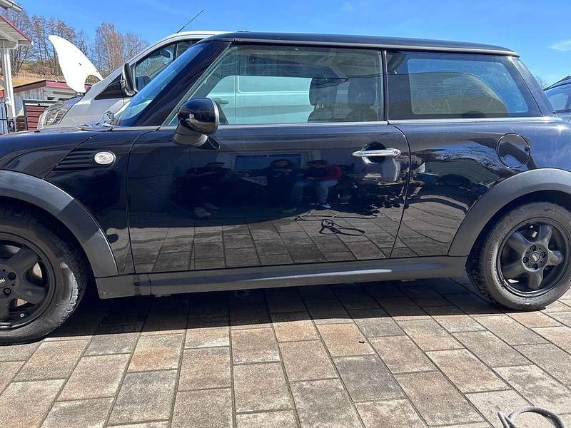 Schwarz Gebraucht 2009 Mini Cooper Kleinwagen | 2.250 € (Guter Preis) - Bild 1/4