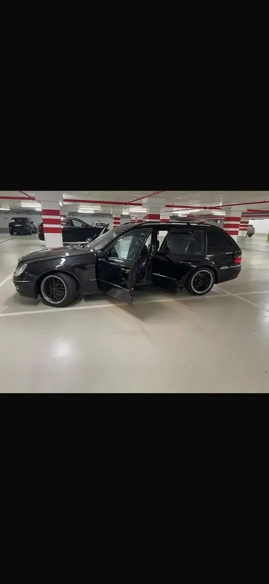 Gebraucht Mercedes E280 231 PS (169 kW) 2007 Schwarz Kombi