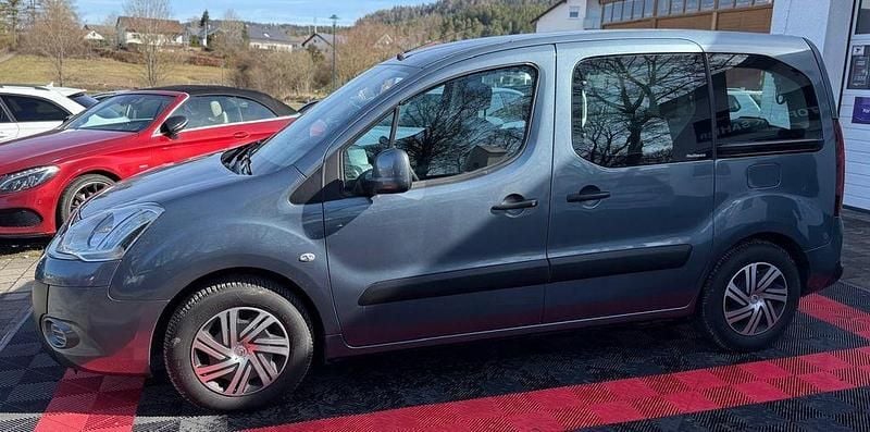 Gebraucht Citroën Berlingo 92 PS (67 kW) 2012 Grau Van / Kleinbus