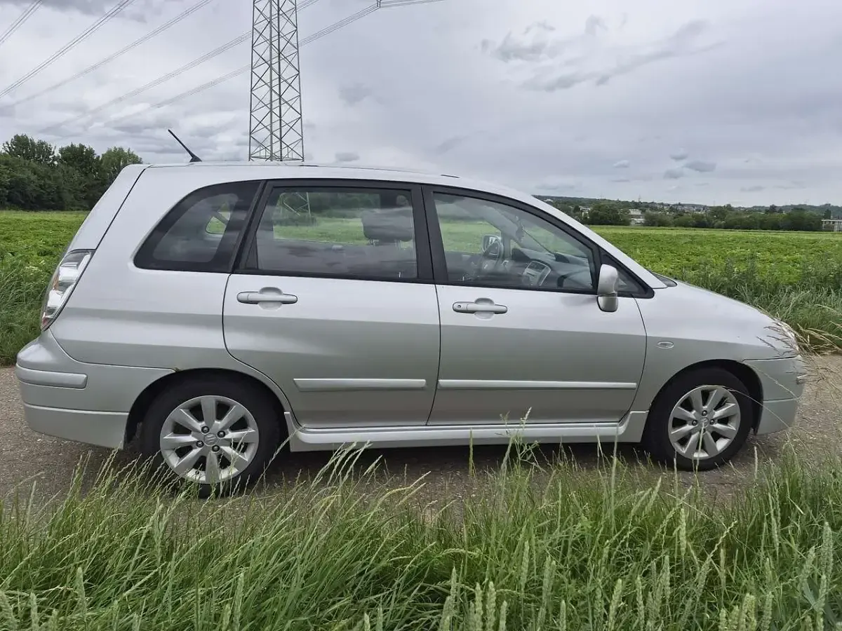 Gebraucht Suzuki Liana Comfort 103 PS (75 kW) 2008 Kombi