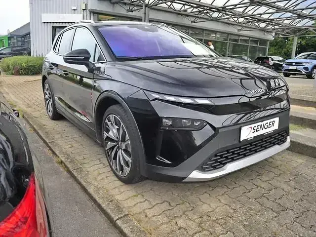Gebraucht Skoda Elroq Suite 210 kW (286 PS) 2025 Blackmagic perleffekt SUV