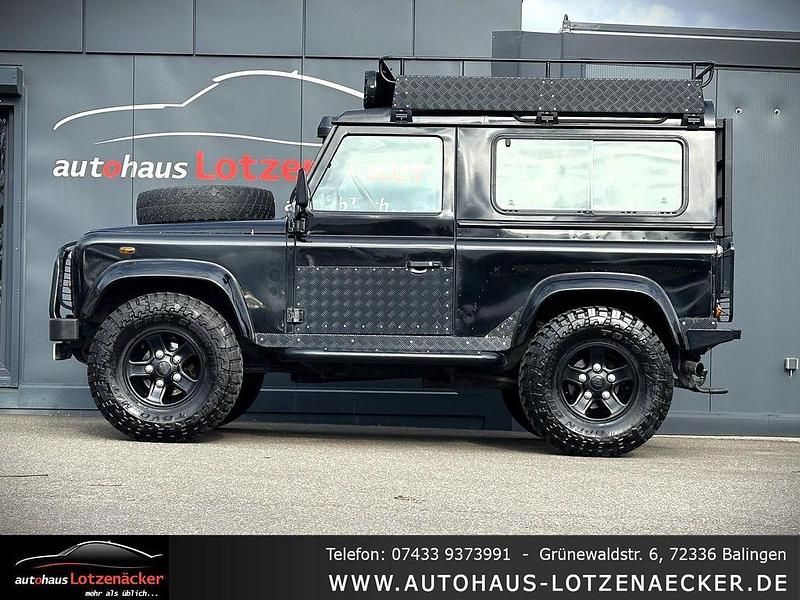Gebraucht Land Rover Defender 122 PS (89 kW) 2002 Schwarz Kombi