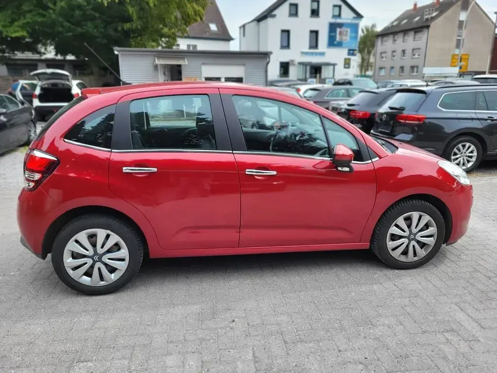 Gebraucht Citroën C3 SELECTION 68 PS (50 kW) 2015 Rot Limousine