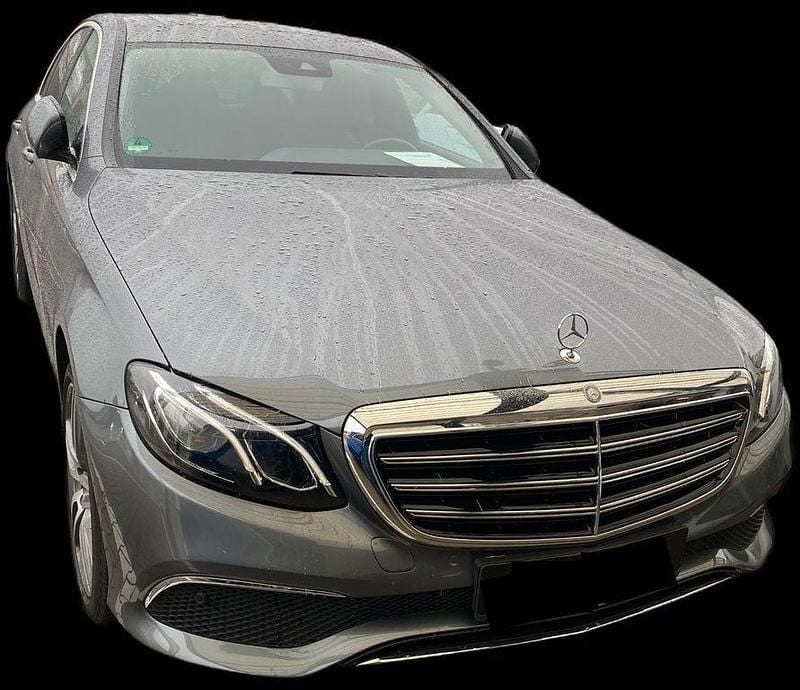 Gebraucht Mercedes E200 Exclusive 184 PS (135 kW) 2018 Grau Limousine