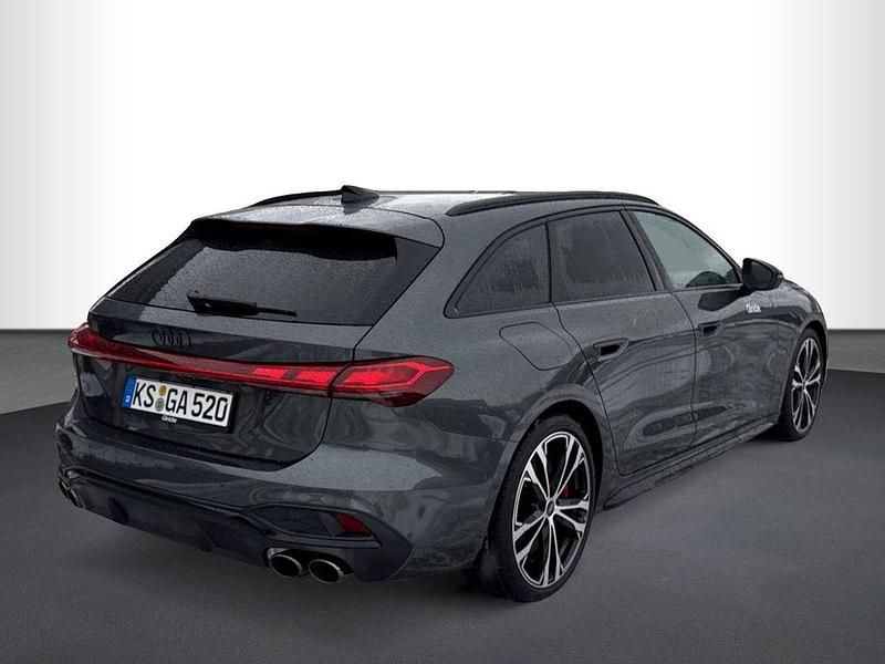 Gebraucht Audi S5 Sport 367 PS (269 kW) 2026 Grau Kombi