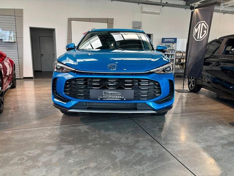Neu MG ZS Luxury 102 PS (75 kW) 2025 Blau SUV