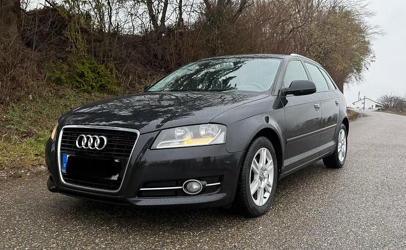 Gebraucht Audi A3 125 PS (91 kW) 2012 Schwarz Kleinwagen