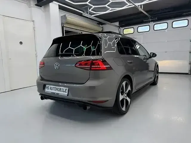Gebraucht VW Golf VII GTI 290 PS (213 kW) 2016 Schwarz Limousine