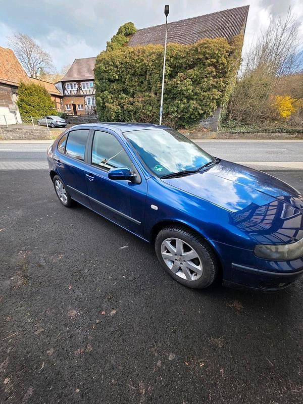 Gebraucht Seat Leon 125 PS (91 kW) 2002 Blau Kleinwagen