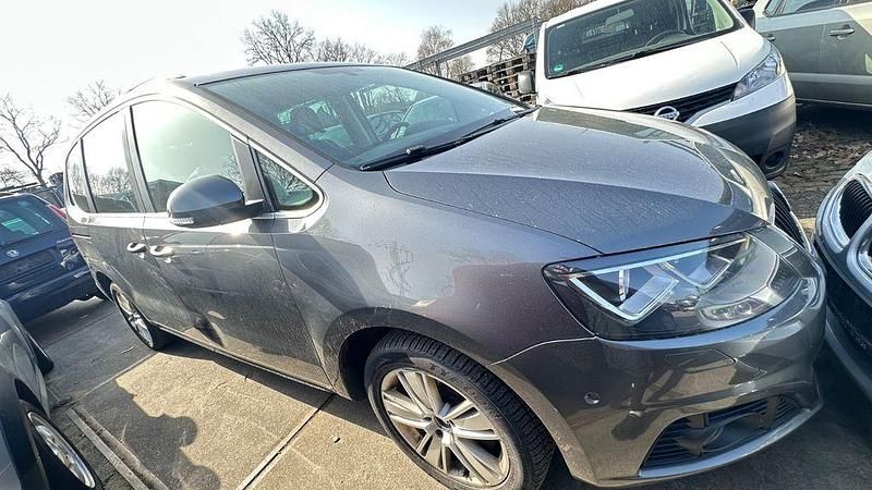 Gebraucht Seat Alhambra Style 170 PS (125 kW) 2011 Grau Van / Kleinbus