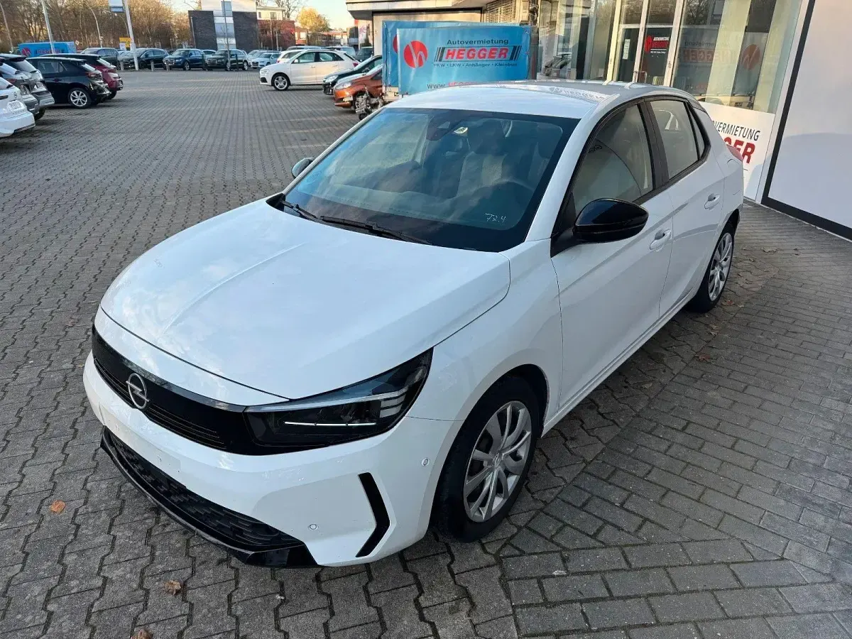 Gebraucht Opel Corsa 101 PS (74 kW) 2023 Weiß Limousine