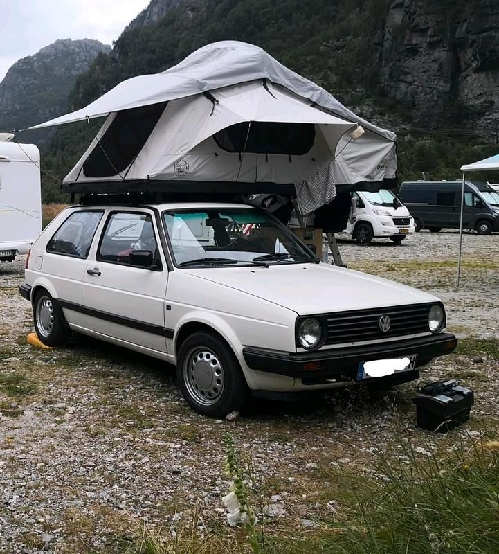 Weiß Gebraucht 1989 VW Golf II Basis Limousine | 4.500 € - Bild 1/4