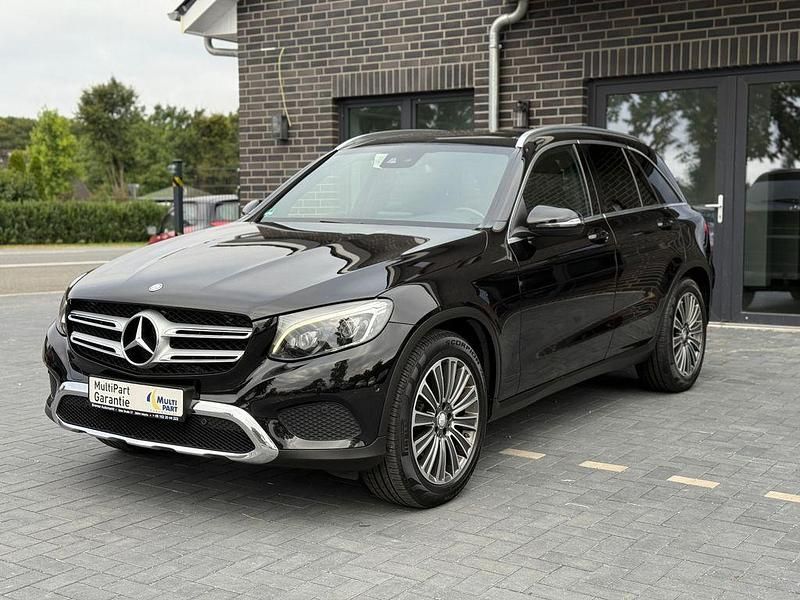 Gebraucht Mercedes GLC250 211 PS (155 kW) 2016 Schwarz SUV