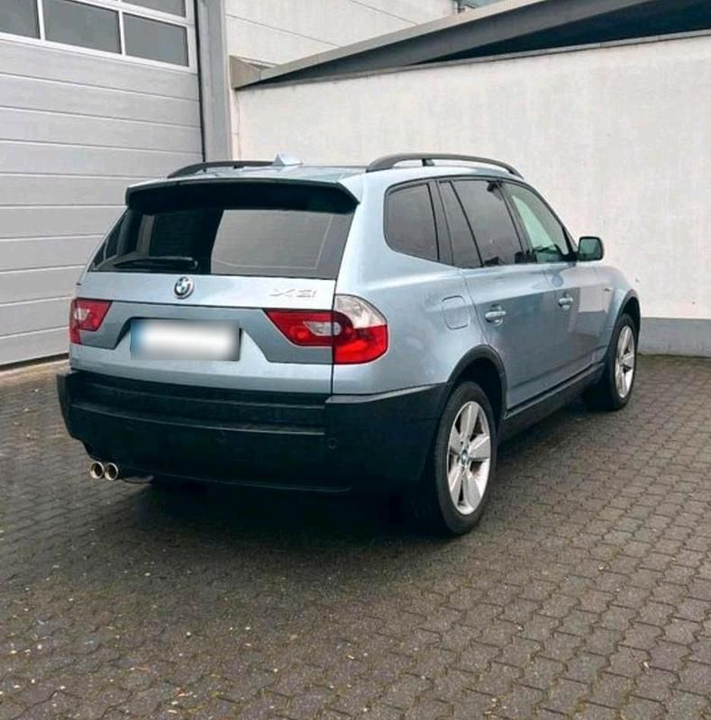Gebraucht BMW X3 231 PS (169 kW) 2004 Blau SUV