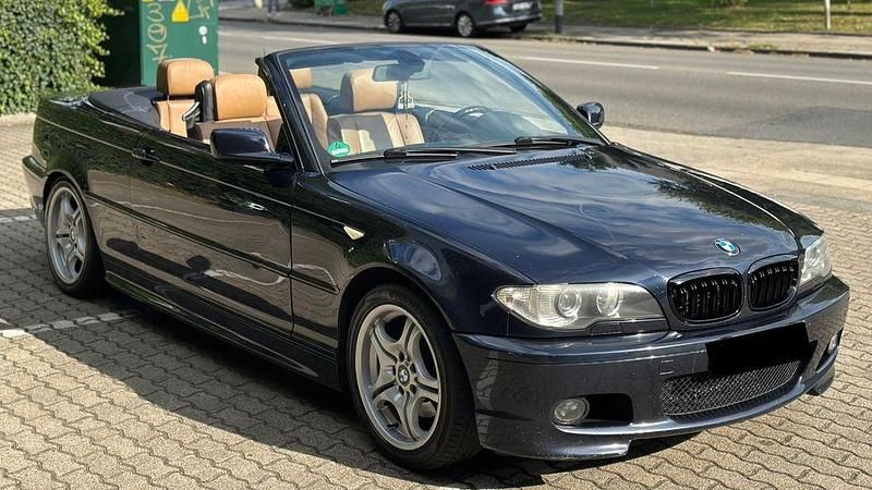 Blau Gebraucht 2006 BMW 320 Cabriolet M Sport Cabrio | 8.500 € (Fairer Preis) - Bild 1/4