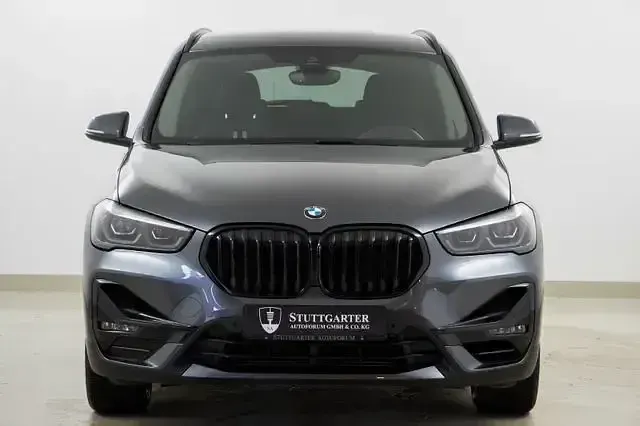 Gebraucht BMW X1 M Sport 140 PS (102 kW) 2020 Grau SUV
