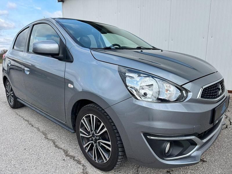 Gebraucht Mitsubishi Space Star Edition 80 PS (58 kW) 2018 Grau Kleinwagen