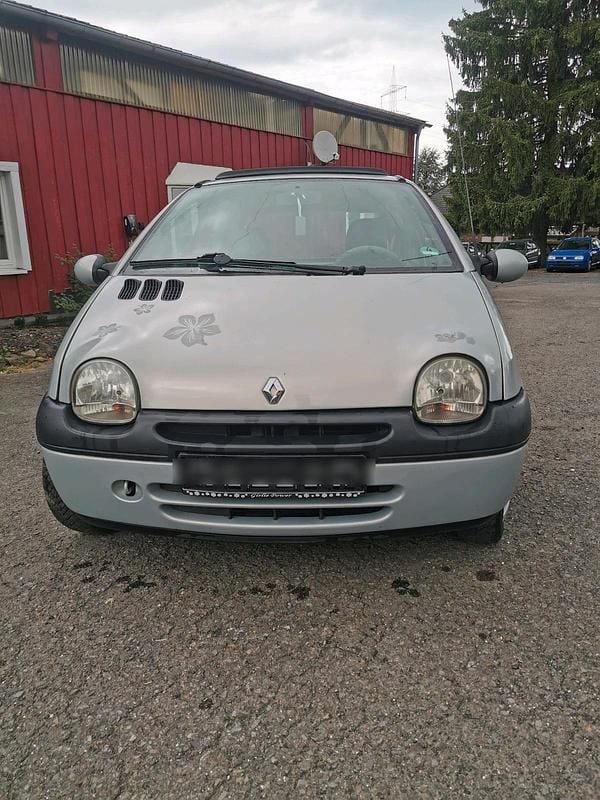 Silber Gebraucht 2005 Renault Twingo Kleinwagen | 1.000 € (Fairer Preis) - Bild 1/4