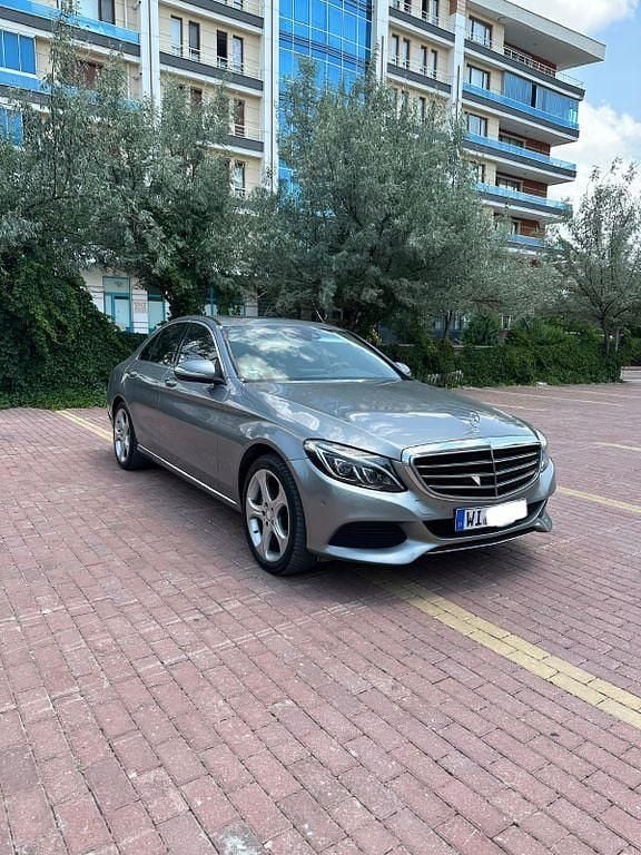 Grau Gebraucht 2014 Mercedes C220 Limousine | 13.100 € (Fairer Preis) - Bild 1/4