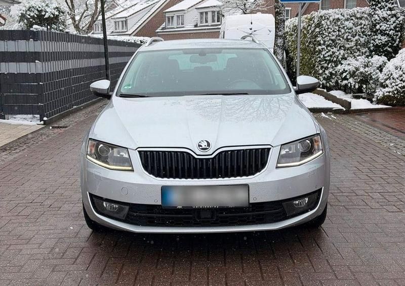 Gebraucht Skoda Octavia 150 PS (110 kW) 2016 Silber Kleinwagen