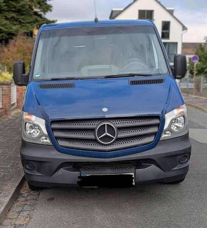 Blau Gebraucht 2015 Mercedes Sprinter Van | 24.000 € - Bild 1/4