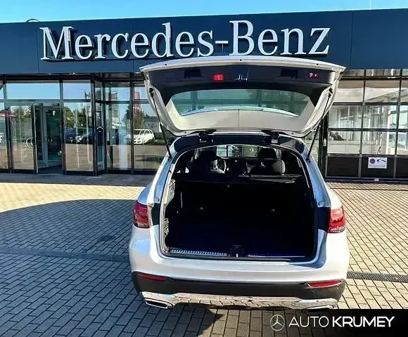 Gebraucht Mercedes GLC300 258 PS (189 kW) 2020 Silber SUV