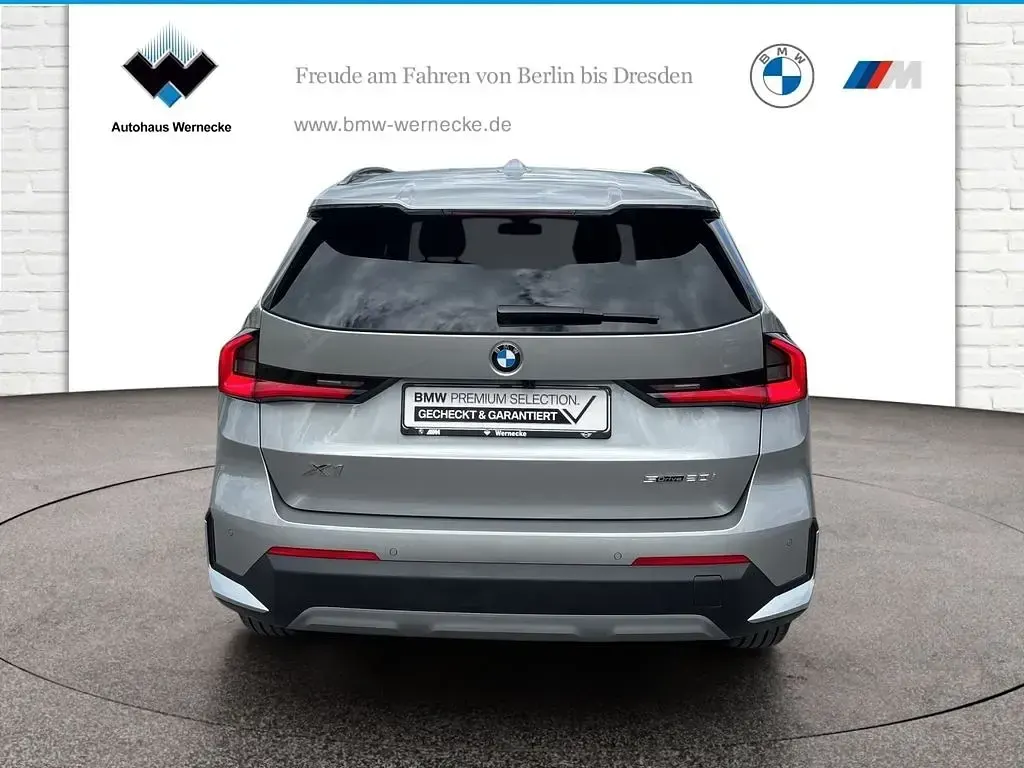Gebraucht BMW X1 156 PS (114 kW) 2025 Spacesilber SUV