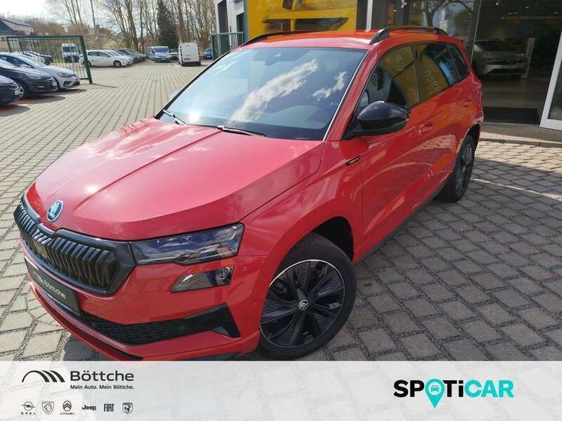 Velvetrot metallic Neu 2025 Skoda Karoq SportLine SUV | 39.990 € (Teuer) - Bild 1/4