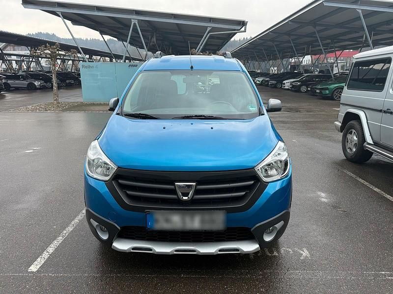 Gebraucht Dacia Dokker 116 PS (85 kW) 2015 Blau Van / Kleinbus