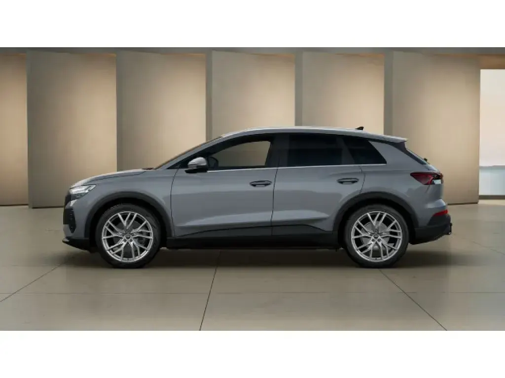 Gebraucht Audi e-tron 210 kW (286 PS) 2025 Kieselgrau SUV