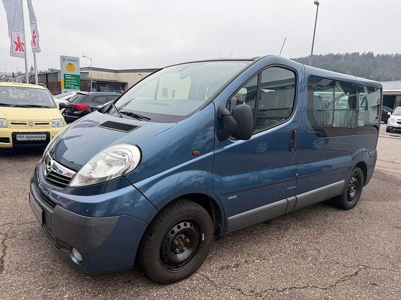 Blau Gebraucht 2008 Opel Vivaro Van / Kleinbus | 6.890 € (Guter Preis) - Bild 1/4