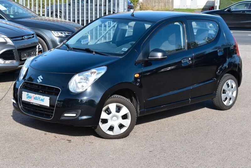 Schwarz Gebraucht 2011 Suzuki Alto Club Kleinwagen | 1.490 € (Teuer) - Bild 1/4